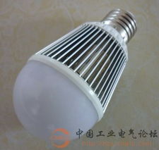 中山特利雅灯饰厂新品璀璨亮相 创新设计引领家居照明新风尚